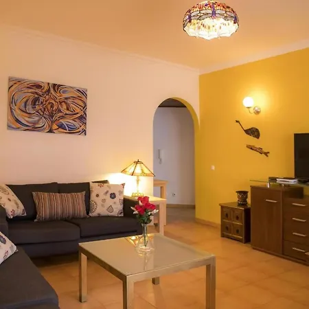 Central 1 Bed *